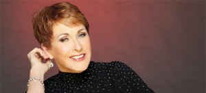 DP-Amanda-McBroom-pa-Cabaret-313